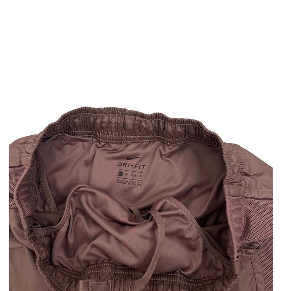 Nike Dri-Fit Metallic Rose Gold Lined Athletic Running Shorts Size Women's XS - Picture 3 of 3